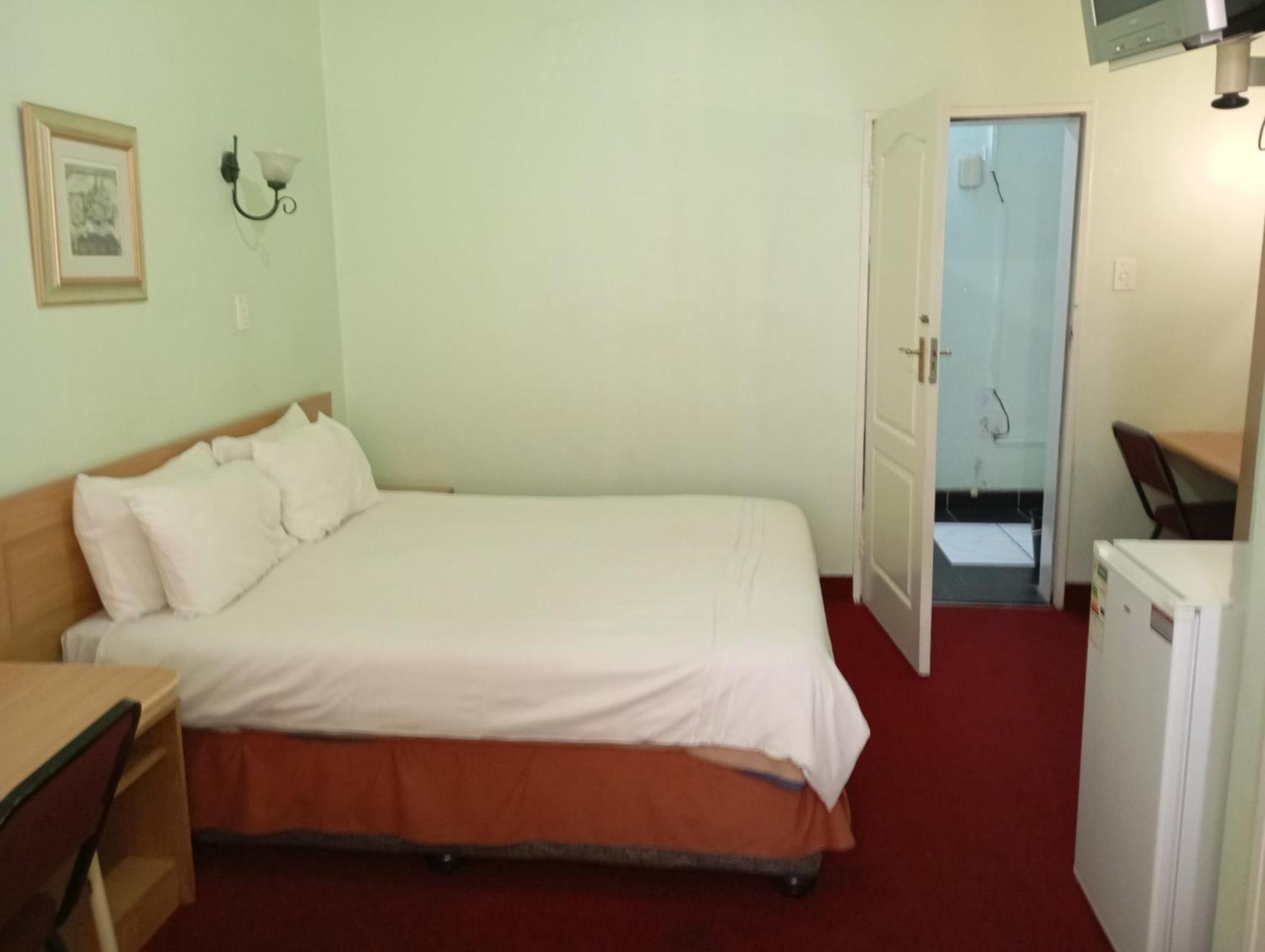Brackendene Lodge Gaborone Eksteriør bilde