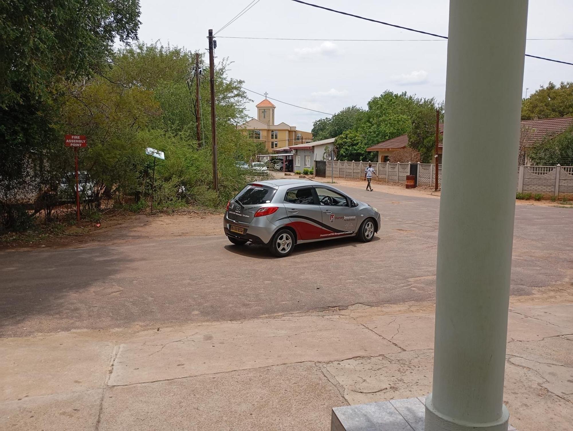 Brackendene Lodge Gaborone Eksteriør bilde